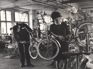 Cykelværksted, 1960’erne – Ukendt fotograf