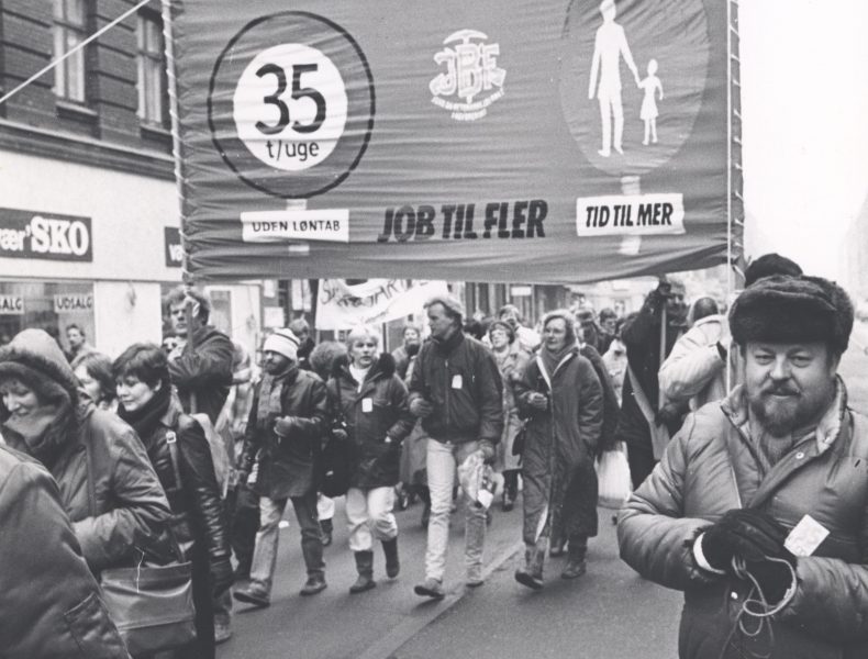 Kampen om tiden fortsætter>