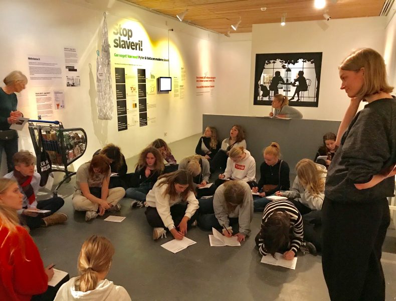 FRIHED! LIGHED! & BØRNESLAVERI? >