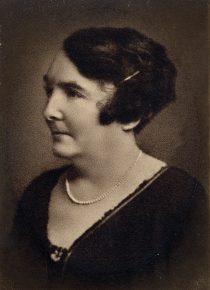 Andrea Brochmann 1892
