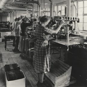 Boremaskine på Den Nordiske Kabel- og Trådfabrik, 1940'erne