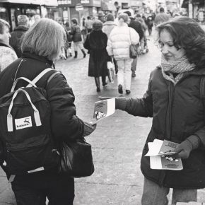 Iranske og irakiske kvinder mobiliserer til 8. marts-arrangement, 1987